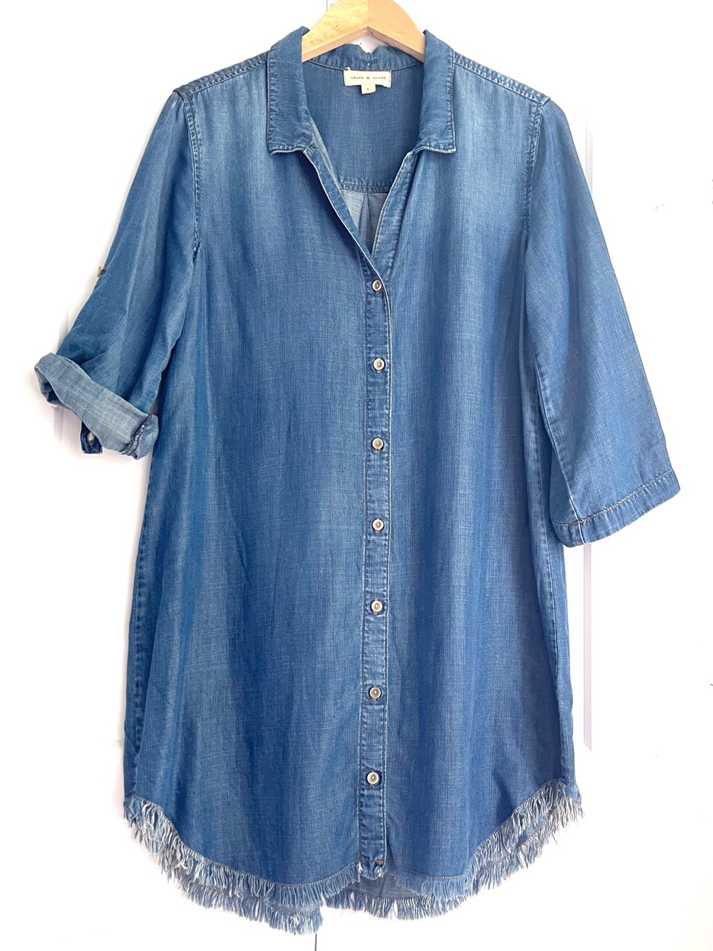 anthropologie Cloth & Stone Chambray Tencel Denim Dress Frayed Hem Sz Large